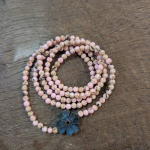 Bracelet elastique Howlite  Rose – Image 1